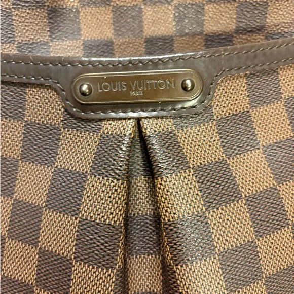 LV Bloomsbury PM Damier Ebene Brown Leather Crossbody/Shoulder Bag - Picture 15 of 17